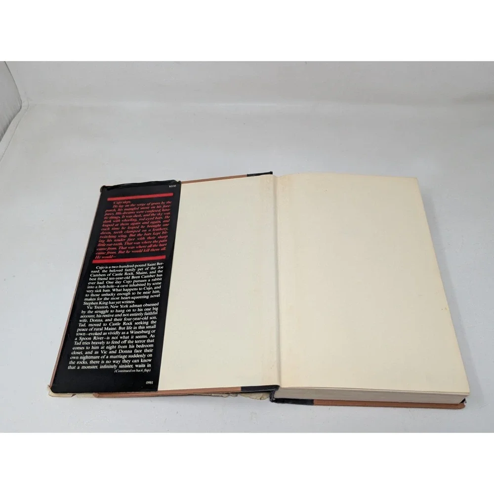 Cujo by Stephen King 1st Edition 1981 Viking Press Hardcover w/ Dust Jacket 80s‎